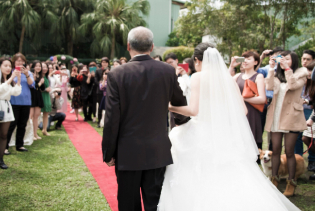 研究調查：父女關係深厚助交友戀愛