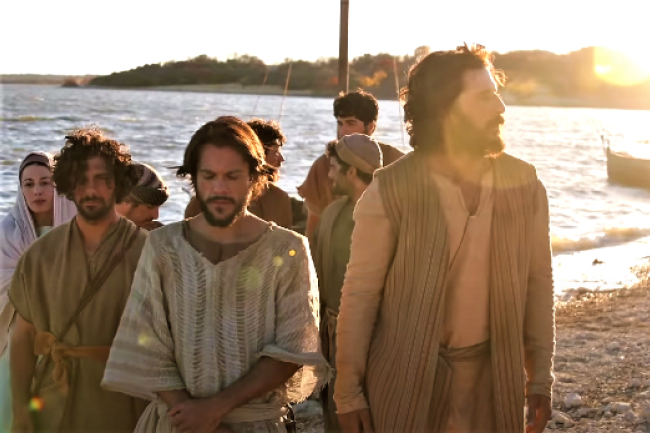 新耶穌傳美網熱播 主角演員從「暴力」世界歸主