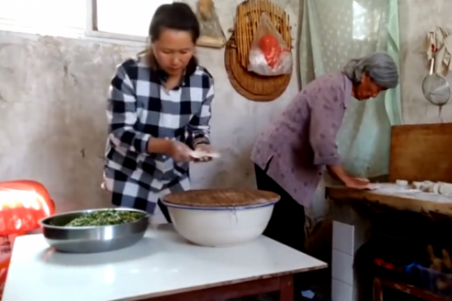 中國農村年終「感恩會」 吃飯數算神恩