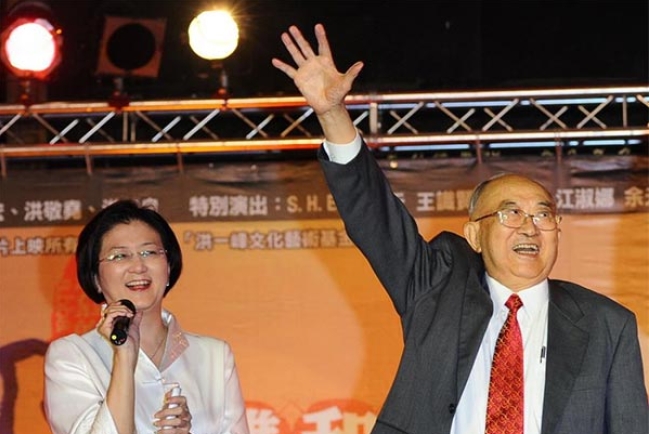 台灣信心希望聯盟主席雷倩談「爸爸教我的四件事」