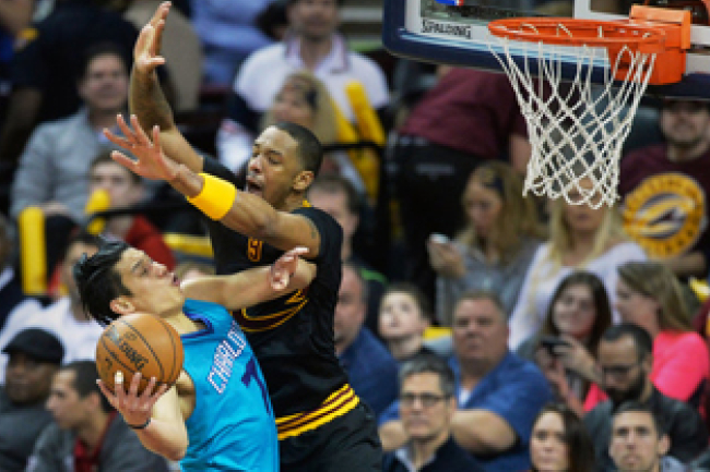 全職媽媽製作「林書豪：太多惡意犯規未被吹判」視頻 網民熱論