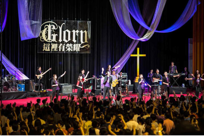 讚美之泉《這裡有榮耀》亞洲巡迴旋風明天到港