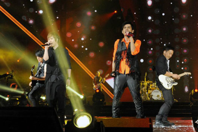 媒體盛傳周杰倫已結婚 公司回應模棱兩可