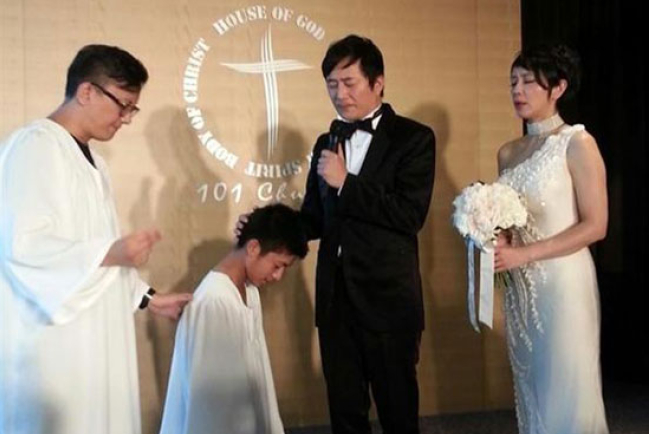湯志偉與郭美津結婚子受洗 雙喜臨門上帝祝福