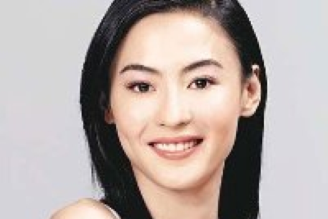 鄧萃雯透露張柏芝加拿大返教會