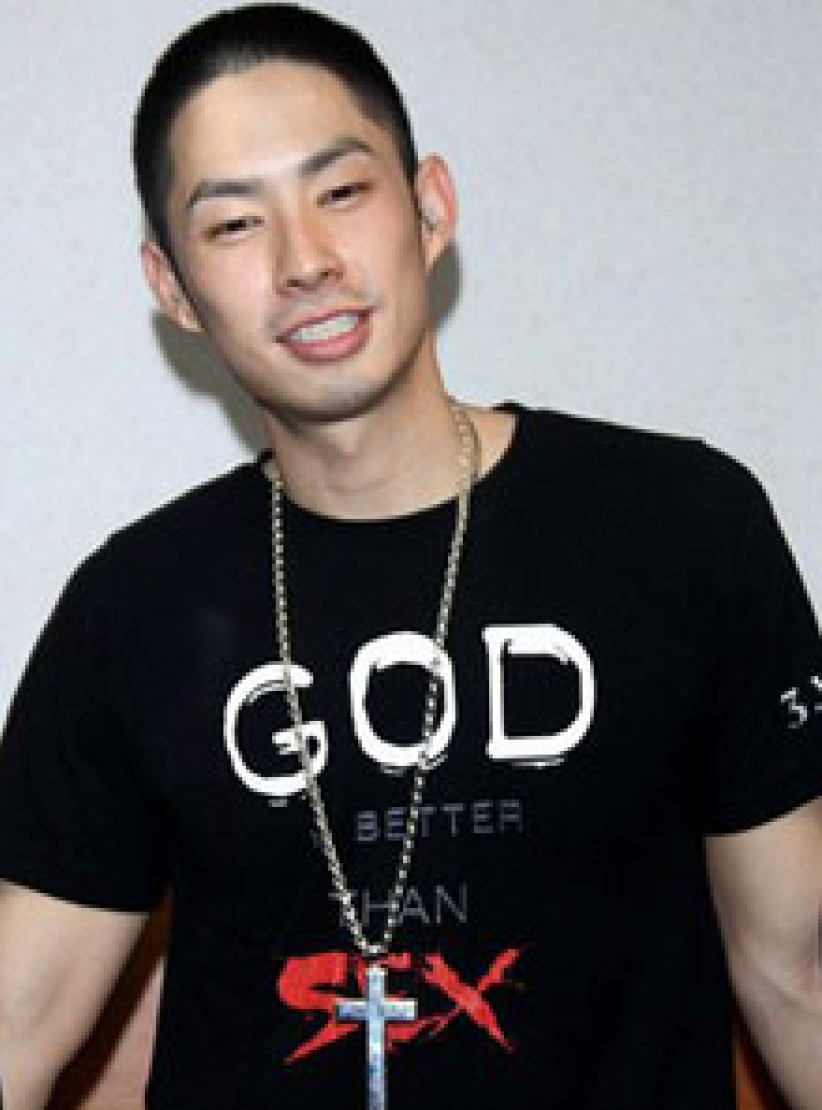 基督徒吳建豪發揮藝人優勢 微博談上帝獲讚  