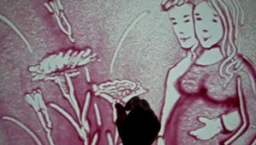 福音沙畫師莊明達 作畫表達母親愛栩栩如生