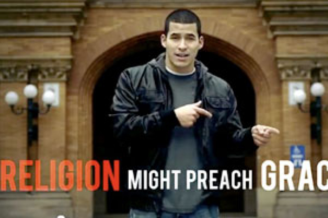 美青年自導影片「為什麼我恨宗教但愛耶穌」引起共鳴