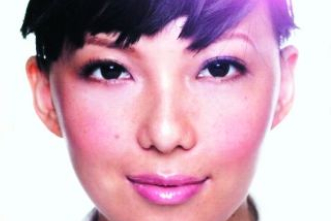 衞詩返教會不再自私 夢想為非洲孩子建校