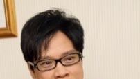 陳志雲隨林以諾返教會 脫罪後開腔即「感謝上帝」