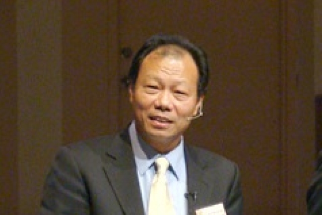 梁家麟再續任建道院長七年