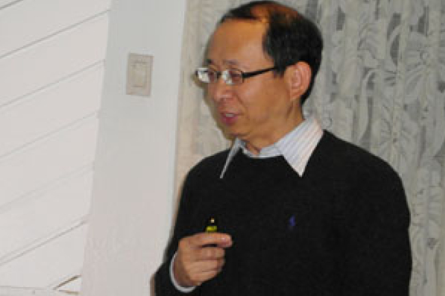 蘇文安牧師鼓勵信徒「寫出你的生命故事」