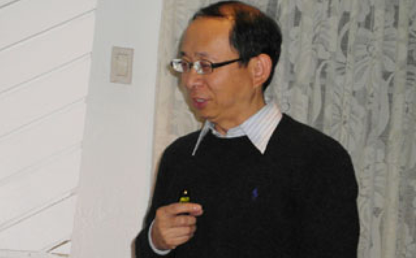 苏文安牧师鼓励信徒「写出你的生命故事」 