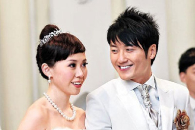 高皓正教堂幸福舉行婚禮 一班基督徒藝人朋友到賀