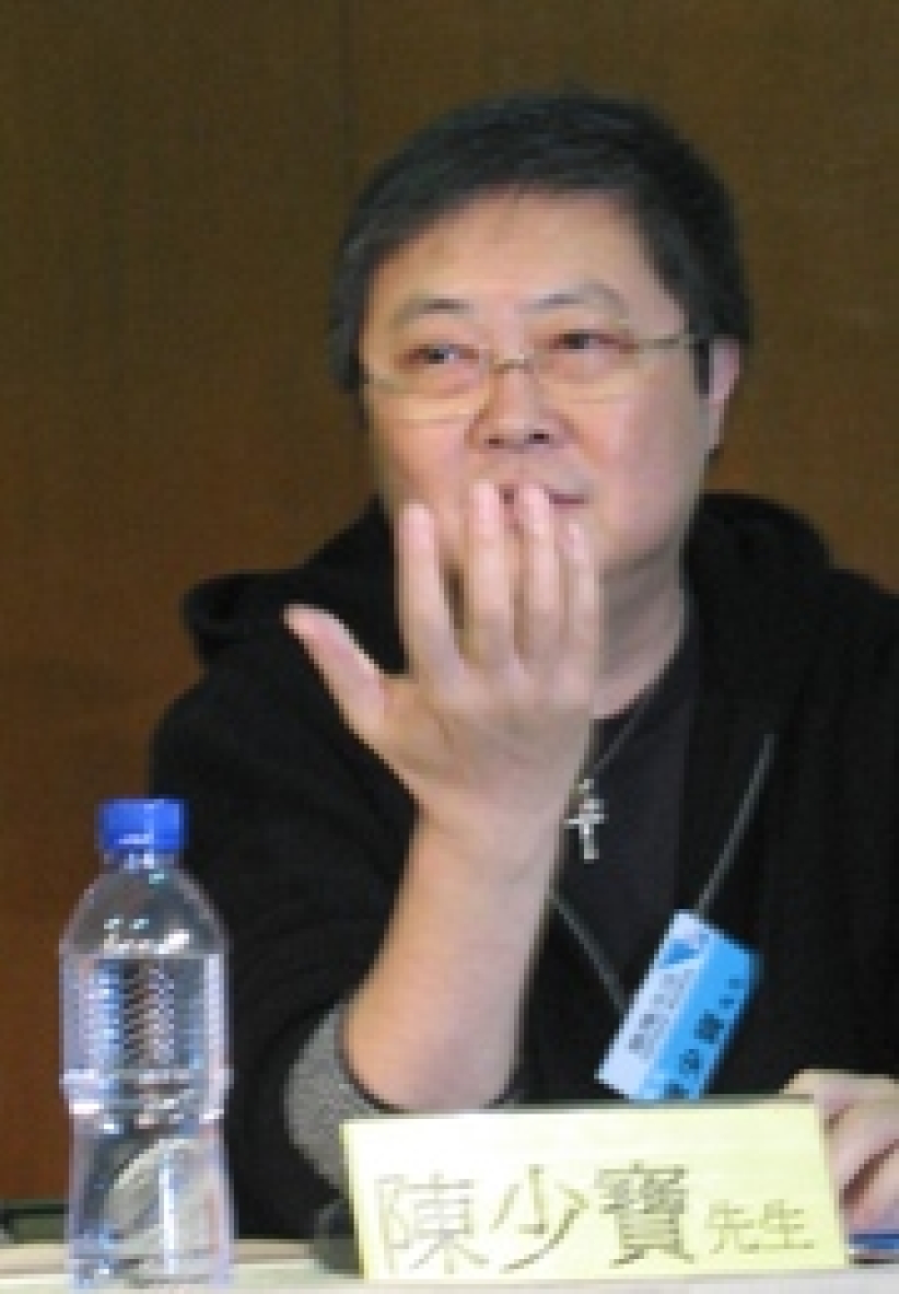 环球前总裁陈少宝受洗 自言不再自我凡事交托上帝
