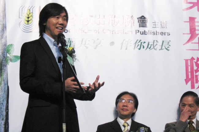 司徒永富「三大書緣」：愛讀、多買、好送