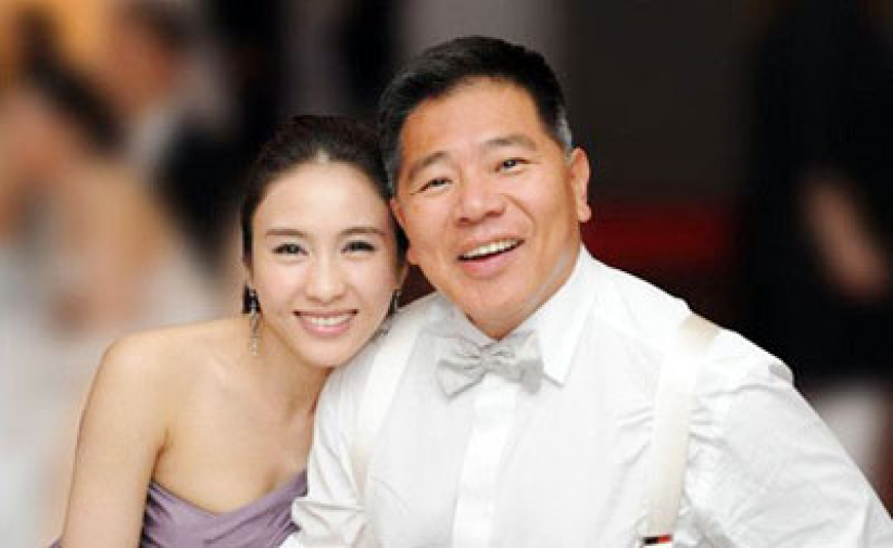 黎姿马廷强主里完婚 新娘子幸福落泪