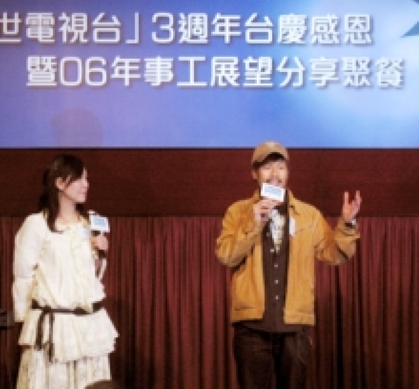 当今影视讯息败坏 关信辉导演评《断背山》
