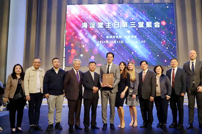 美國《權能時間》蕭偉柏牧師訪問北京：加深兩地教會友誼