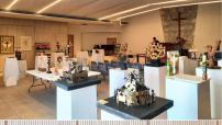 「燃亮生命愛與光藝術展」44件藝術品進駐觀潮浸信會點亮社區