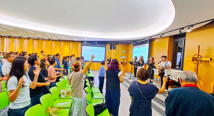 SOZO香港特会:百间教会近200人进入医治释放时刻!