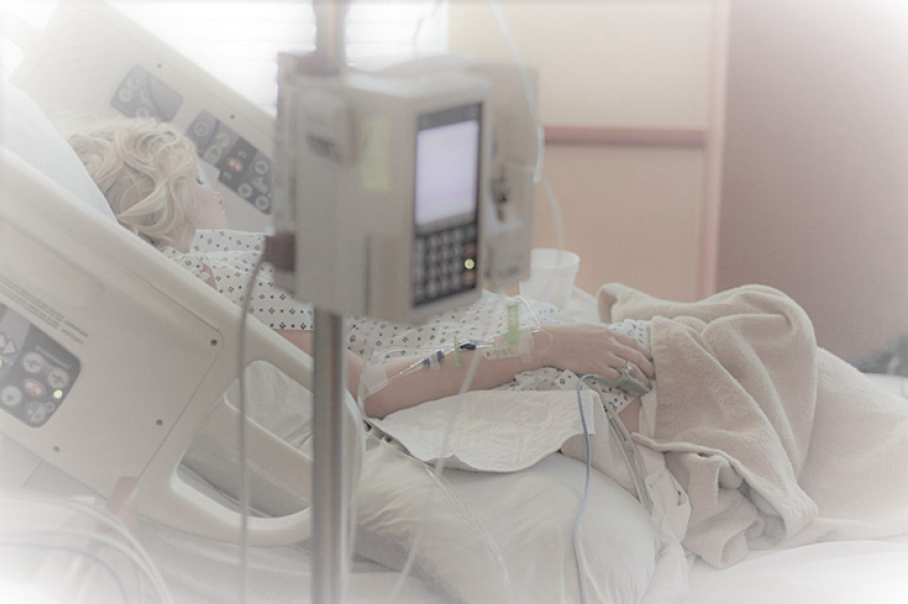 「与痛对话」讲座： 胡建玲吁「望、闻、问、切」评估临终病人灵性需求