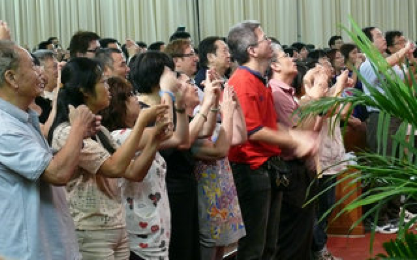 [奮興會之一] 鮑維均博士講「聖潔的事奉」