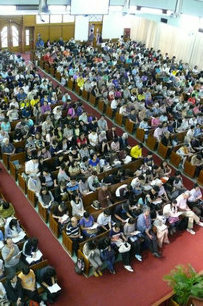 [奮興會之七] 鮑維均牧師：放下爭競 背上十架跟隨耶穌