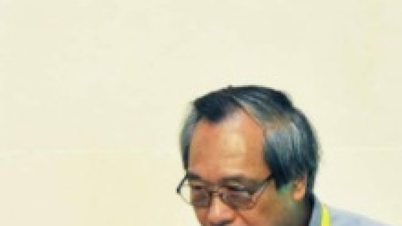 伍渭文牧師:焚而不毀的荊棘