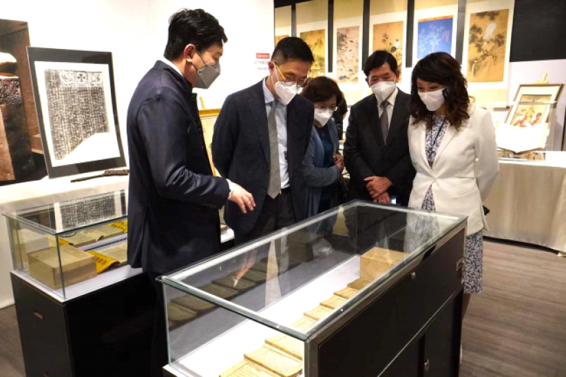 中華聖經文物館開幕:展出第2億本聖經《百年和合典藏》