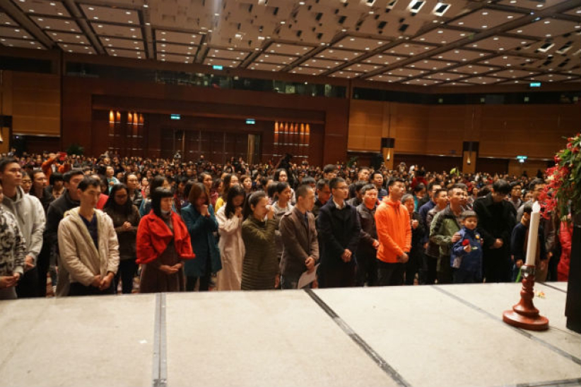 唐崇榮聖誕佈道香港站:將天上聖火帶到地上