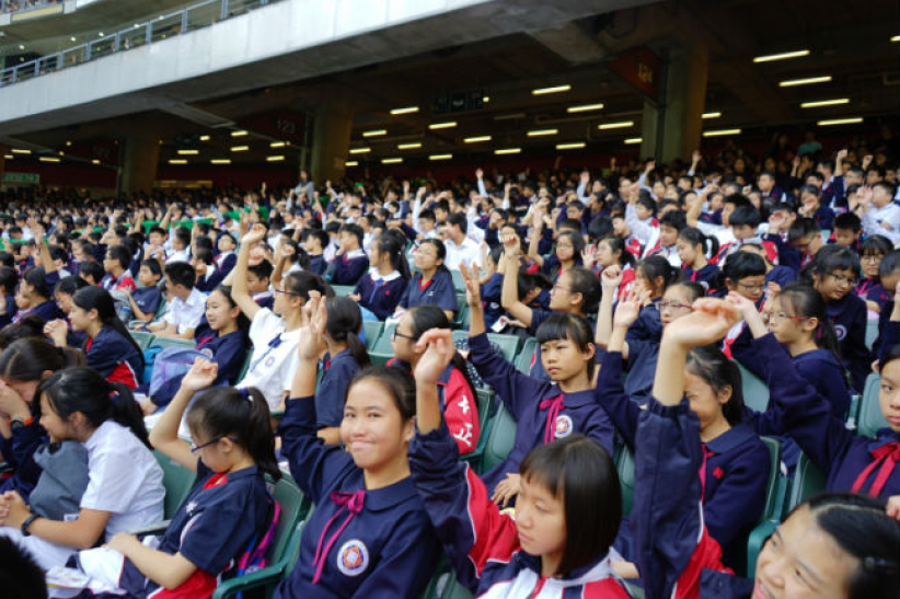 【福音盛會】「撒該快下來！」羅祖澄牧師向學生傳救恩之道