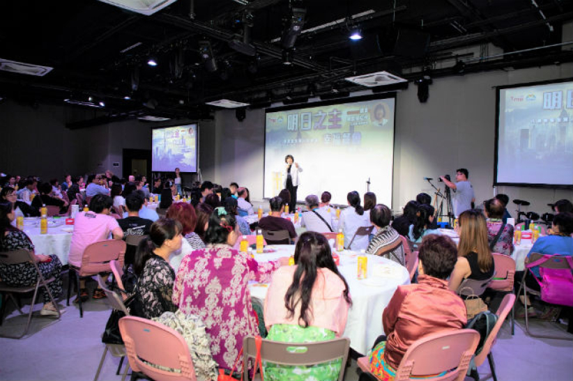 影音使團辦「明日之主幸福餐會」 解港人心靈憂鬱