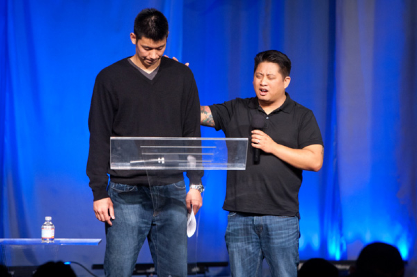 NBA新星林书豪：要为天国的奖赏而活