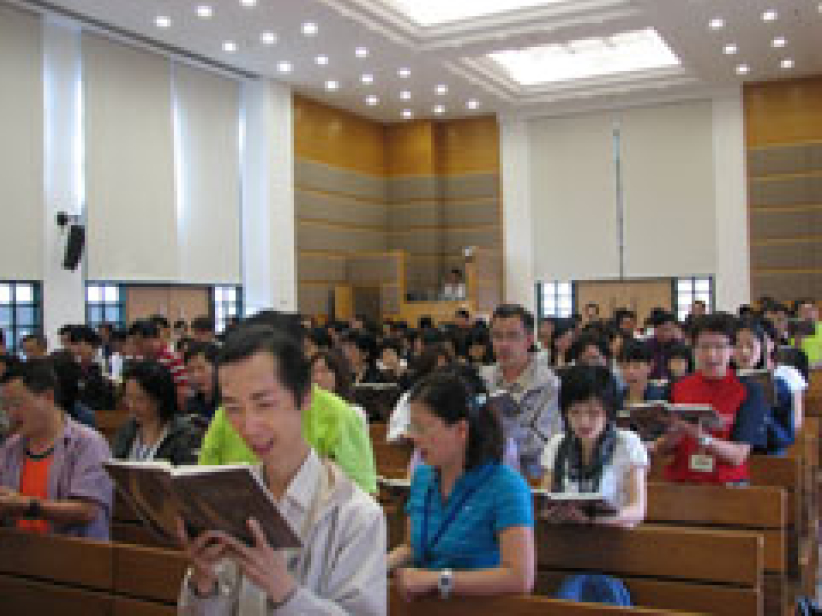 杭州崇一堂顧約瑟牧師中神分享內地牧養事工
