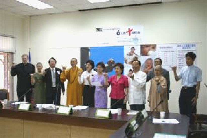 六天能換取十萬條生命? 台舉行記者會倡修訂法例:在墮胎前至少思考六日