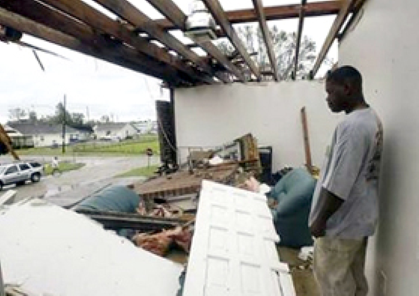 颶風「卡特里娜」席捲美國南部沿海地區