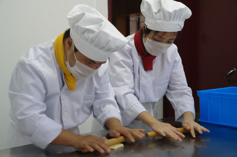 「面包坊」授以技术助智障人士融入社会