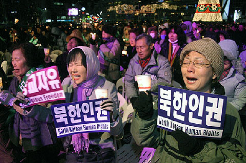 两万民众聚集首尔,为北韩举行烛光祈祷