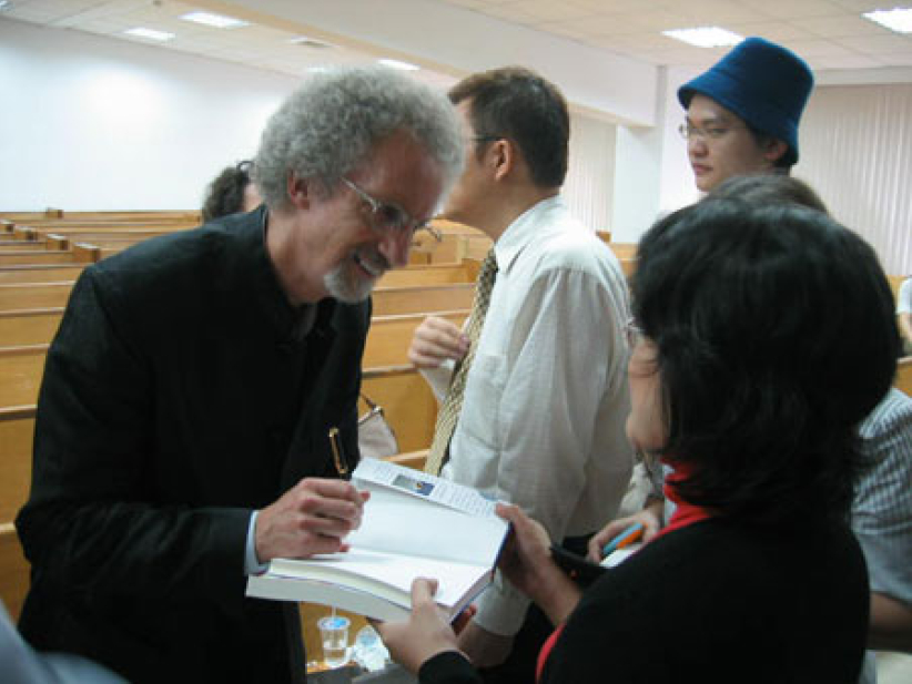 楊腓力「跨越信仰的界限」培靈講道特會