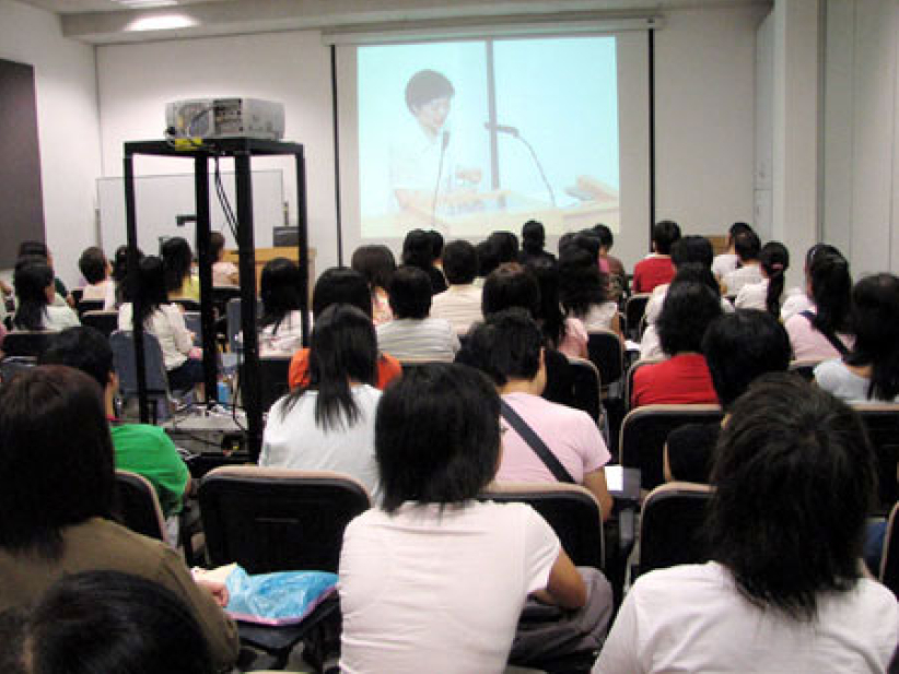 「家庭婦女神學」講座吸引近500來賓