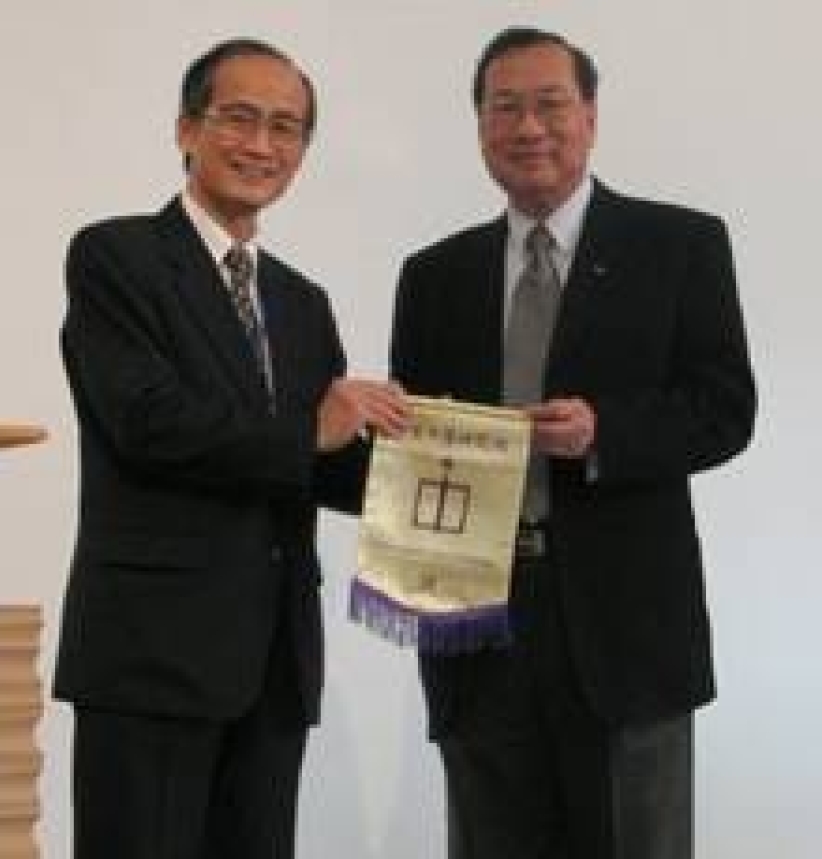 中神兩年一度「蘇恩佩文化與倫理講座」月初結束