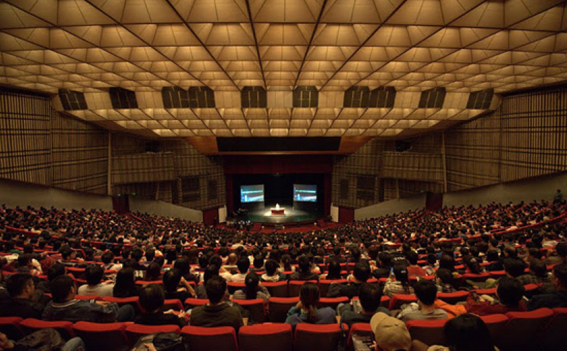 唐崇榮牧師台灣聖誕佈道3500人參與