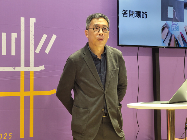 基督徒阅读习惯调查:九成仍读纸本书 对AI辅助有期望