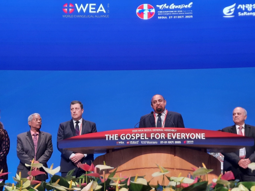 新任主席戈弗雷·约加拉贾(Godfrey Yogaraja)就职