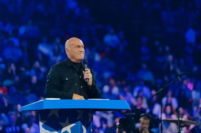 Harvest Crusade Greg Laurie