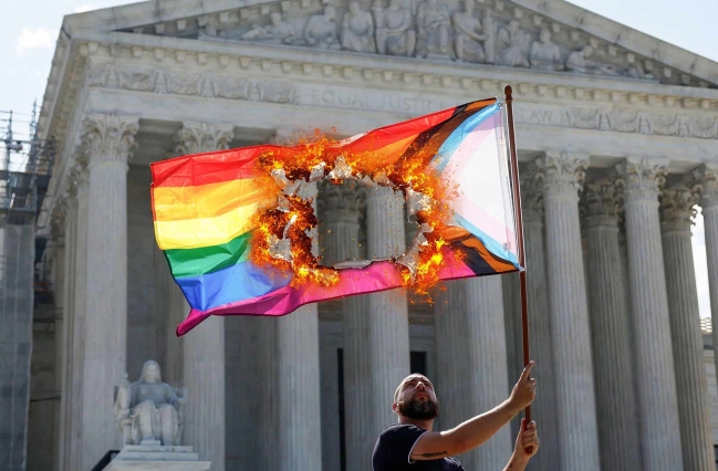 美國基督教保守派發起「超越運動」挑戰同性婚姻合法化