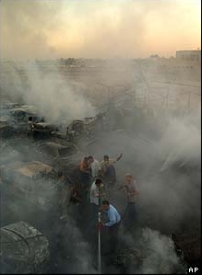 伊拉克基督教堂遭遇汽車炸彈連環襲擊,至少18人死亡,近百人受傷