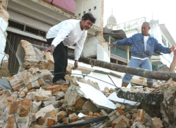 印尼8.7級地震　引起海嘯恐慌