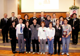 「一生拴在祭壇角上」 多個教會見證鄧端美教士生命